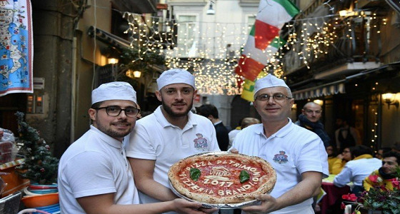 إيطاليا تعلن إضافة ” بيتزا نابولي ” لقائمة التراث العالمي لليونسكو