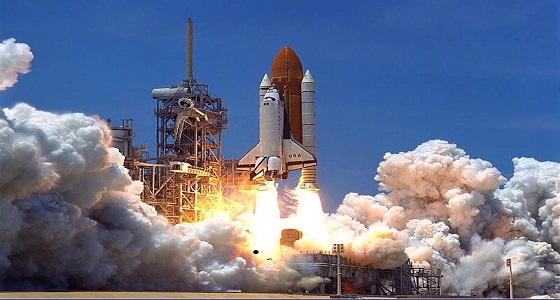 &#8221; سبيس إكس &#8221; أول شركة في العالم تطلق صاروخاً قابلاً لإعادة الاستخدام