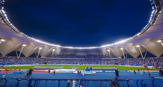 جماهير الهلال تدعم فريقها بهاشتاق يجتاح ” تويتر “