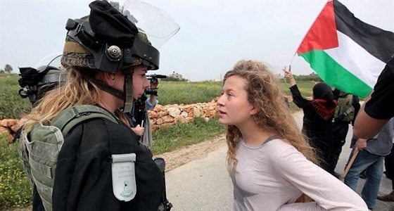 محكمة إسرائيلية تمدد اعتقال ” عهد التميمي ” إلى الأربعاء المقبل
