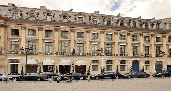 فندق الريتز يتعرض إلى سطو مسلح والشرطة الفرنسية تتعامل