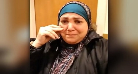 سيدة مسلمة تتعرض للاعتداء من قبل مراهقات بنيويورك