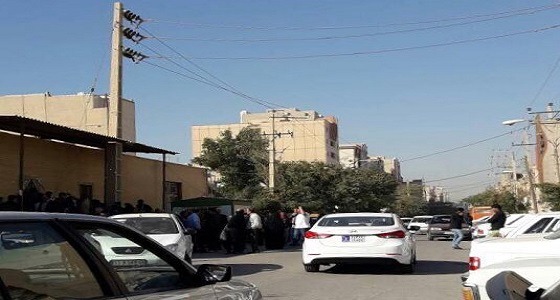 اعتصام عشرات الأحوازيين أمام مبنى الحكومة تنديدا باعتقال 1300 شخص