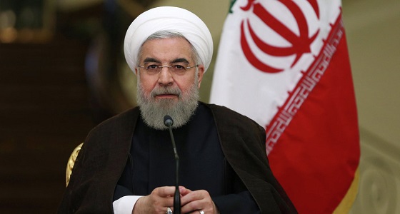 روحاني يتجاهل ثورة الشعب.. وينتقد أمريكا