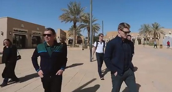 بالفيديو.. المشاركون في سباق الأبطال يزورون المعالم السياحية بالرياض