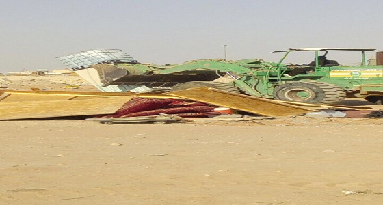 بالصور.. إزالة 75 مخيما مخالفا و13 حظيرة ماشية في الجنادرية