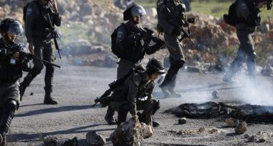 قوات الاحتلال تطلق النار على شابين بنابلس