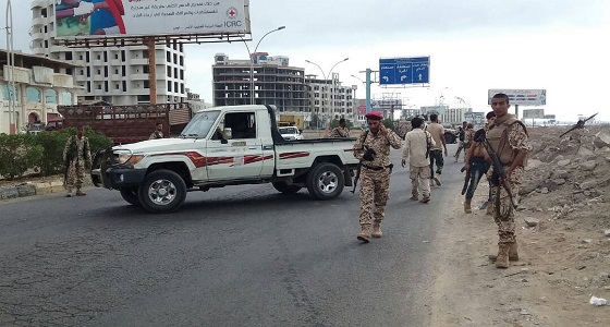 بالفيديو والصور.. تصاعد الاشتباكات في عدن واستشهاد 3 جنود