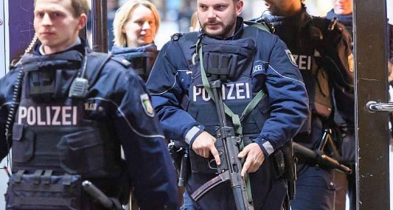 الشرطة الألمانية تنفذ حملة اعتقالات لاستهداف مهربي البشر