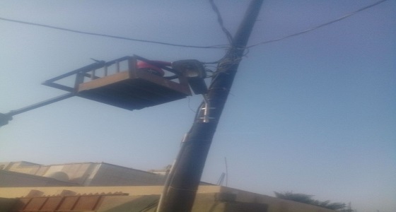 بالصور.. تركيب فوانيس إنارة لقرى جازان