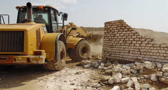 لجنة لإزالة إحداثات واستعادة 90 ألف متر مربع في بارق عسير