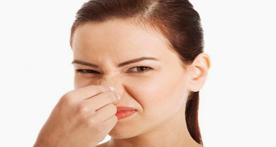 رائحة الجسم الغريبة مؤشر على إصابتك بالأمراض