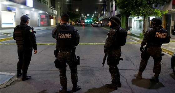 مقتل 2 وإصابة آخرين إثر هجوم مسلح بالمكسيك