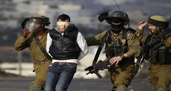قوات الاحتلال الإسرائيلي تعتقل شاباً فلسطينياً من قرية الجفتلك