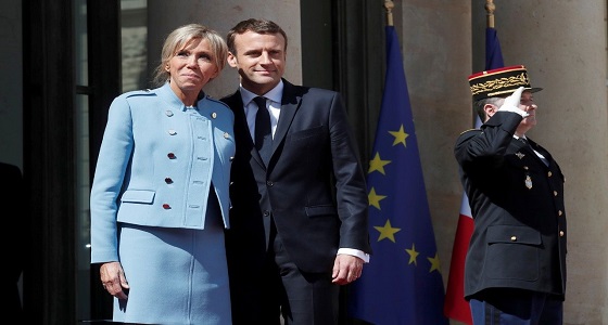 حملة سخرية على زوجة الرئيس الفرنسي