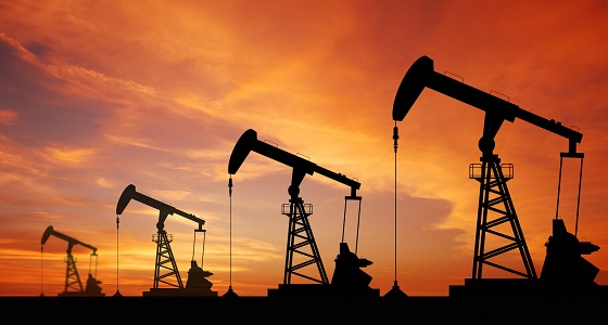 توقعات بعودة سوق النفط إلى التوازن في 2018