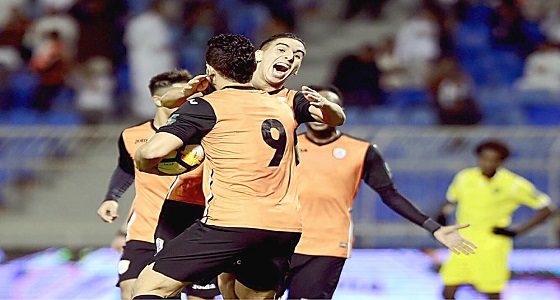 الشباب يتوعد الاتحاد في ” الجوهرة “