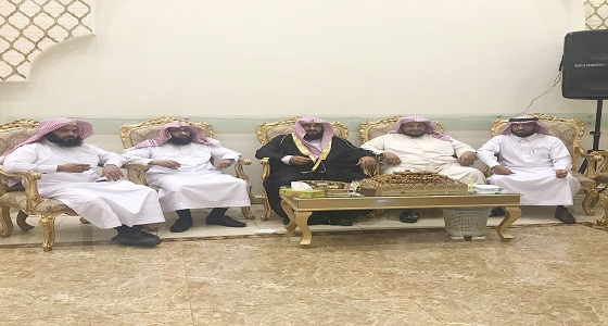 بالصور .. ” الشيخ فرج العنزي ” يحتفل بزواج أبنائه ” إبراهيم وعثمان ” بالرياض