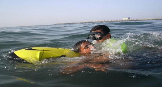  بالفيديو..المبتعث السعودي &#8221; المحيميد &#8221; يروي قصة مخاطرته بحياته لإنقاذ استرالي من الغرق