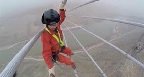 بالفيديو.. أعلى خط كهربائي في العالم