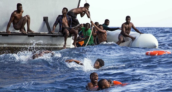 إنقاذ أكثر من 150 مهاجرا قبالة سواحل إسبانيا والمغرب