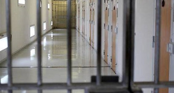 إصابة 7 حراس بأحد سجون فرنسا نتيجة عملية طعن