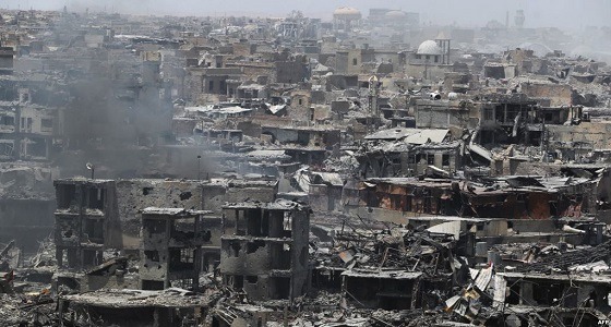 أهالي الموصل لا يستطيعون العودة.. كل خطوة في المدينة تحتها ” جثة “
