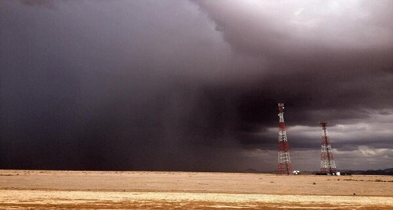الإنذار المبكر يحذر من سحب رعدية بأجزاء من المنطقة الشرقية