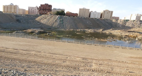 مستنقعات مائية تلحق الضرر بأهالى حي &#8221; المساعد &#8221; في جدة
