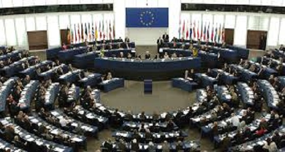 الاتحاد الأوروبي يتجه لرفع الإمارات وتونس من القائمة السوداء للملاذات الضريبية