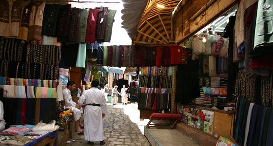 الأسواق اليمنية تشهد انتعاشا بعد الوديعة السعودية