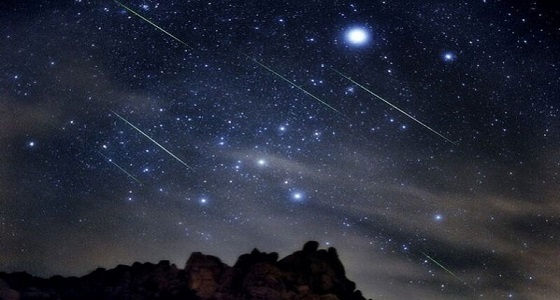 شهب الرباعيات تصل ذروتها فجرًا.. تساقط 40 شهابًا بالساعة