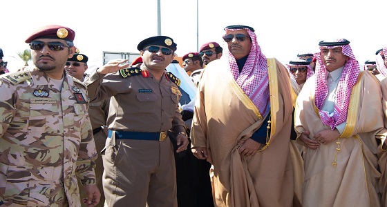 الأمير حسام بن سعود يشارك تنفيذ تمرين فرضي ” حاله مطريه وسيول جارفه “