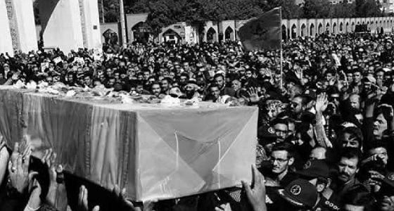 بعد مقتلهم في سوريا.. إيران تستقبل 7 جثامين للحرس الثوري