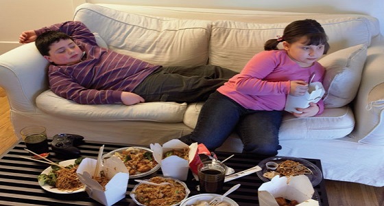  ” دراسة ” تؤكد انتقال السمنة من شخص لآخر