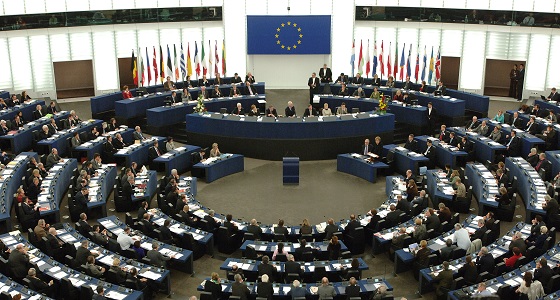 دراسة: الأوروبيون يؤيدون مزيدا من التكامل داخل الاتحاد الأوروبي بسبب العولمة