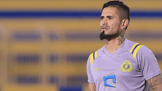 فيكتور إيالا: احترافي في النصر كان الأسوأ وأريد النسيان