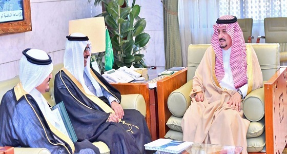 بالصور.. أمير الرياض يستقبل رئيس الجمعية التعاونية للإسكان بالرياض