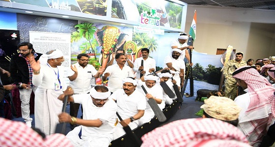 بالصور.. الهند تخلد عبارة خادم الحرمين الشريفين في علاقات التعاون بجناحها بالجنادرية