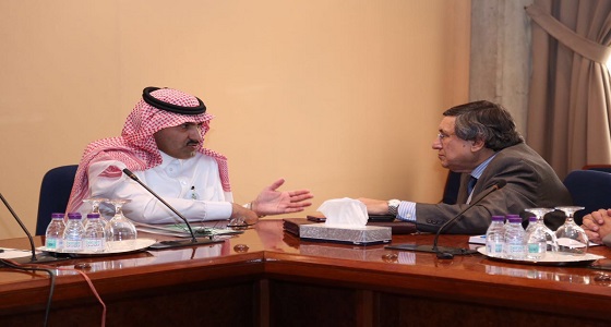 سفير خادم الحرمين الشريفين لدى اليمن يلتقي مساعد الأمين العام للأمم المتحدة