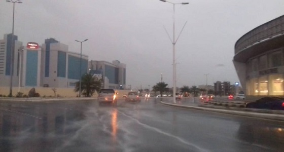 أمطار غزيرة على محافظة حقل