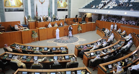 ” مجلس الأمة الكويتي ” يناقش قبول الأجانب في الجيش الوطني