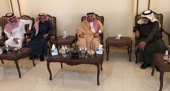 الأمير فيصل بن بندر يقدم تعازيه لأسرة الماضي