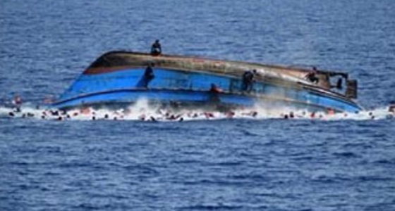 مصرع 10 أشخاص إثر انقلاب قاربهم قبالة سواحل مدينة الزوارة غرب ليبيا
