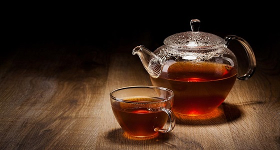 دراسة: شرب الشاي الساخن يزيد من خطر الإصابة بسرطان المريء