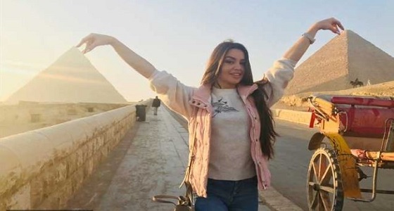 ضبط راقصة روسية لارتكابها أعمال مخلة للآداب في مصر