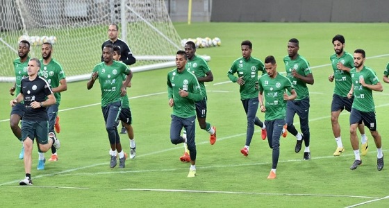 بعثة الأخضر تطير إلى البصرة لمواجهة العراق