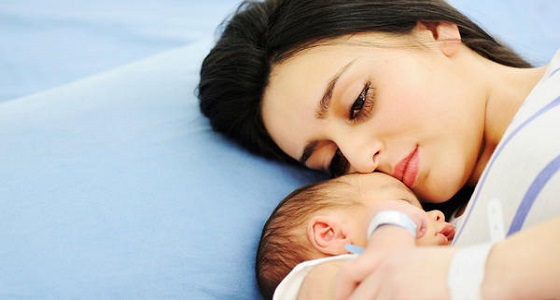 دراسة: نصف الأمهات تعانين من الهلاوس