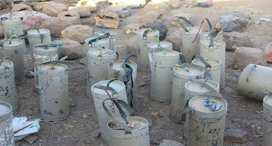 بالصور.. الجيش اليمني ينتزع 3000 لغمًا وعبوة ناسفة بصعدة