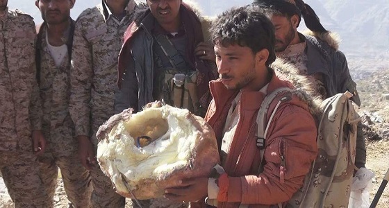 بالصور.. مليشيات الحوثي تواصل زرع الألغام في تعز باليمن
